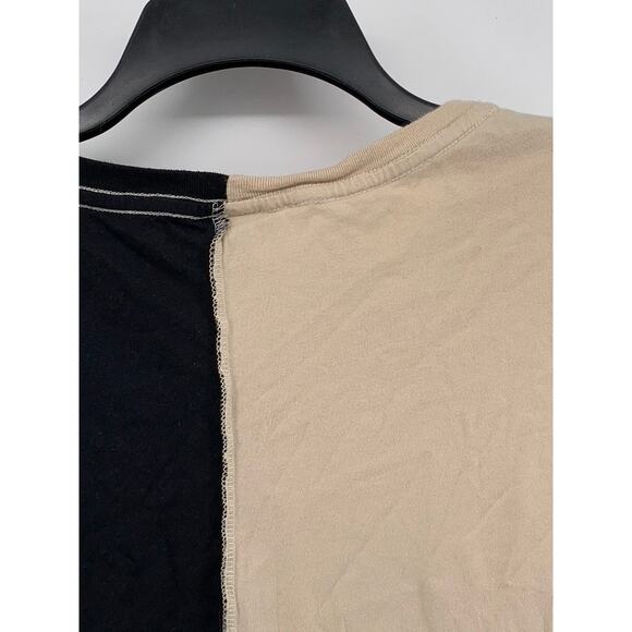 TORRID Women's Black-Beige Slit Graphic Tee SZ 3 - Picture 7 of 10